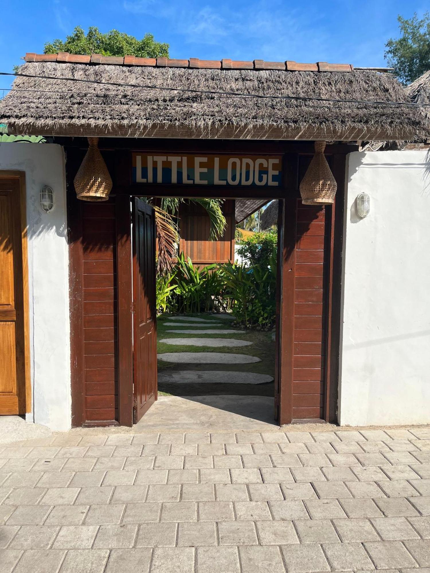 Little Lodge Gili Trawangan Exterior photo